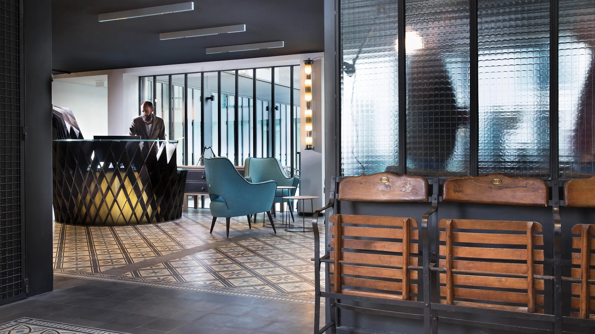 Les Deux Girafes Hotel 4*