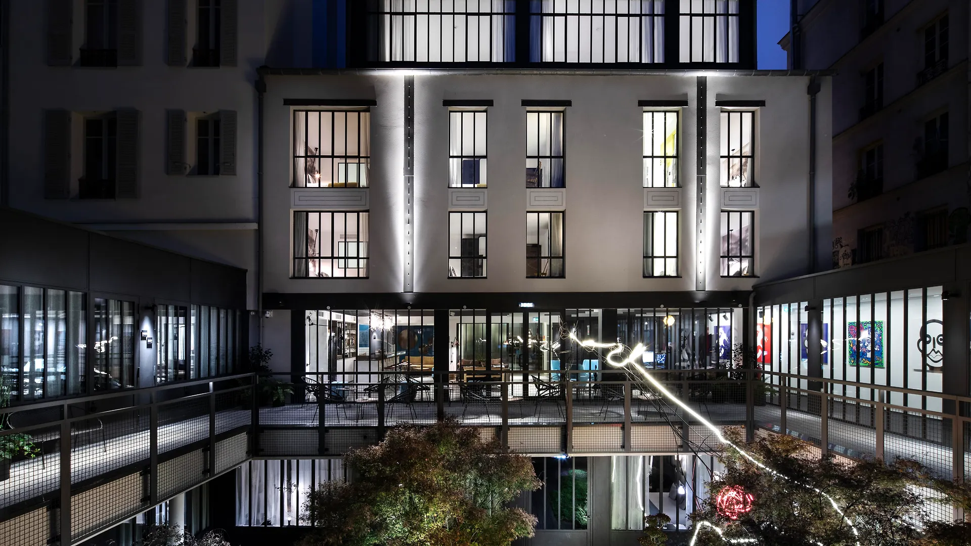 Les Deux Girafes Hotel 4*