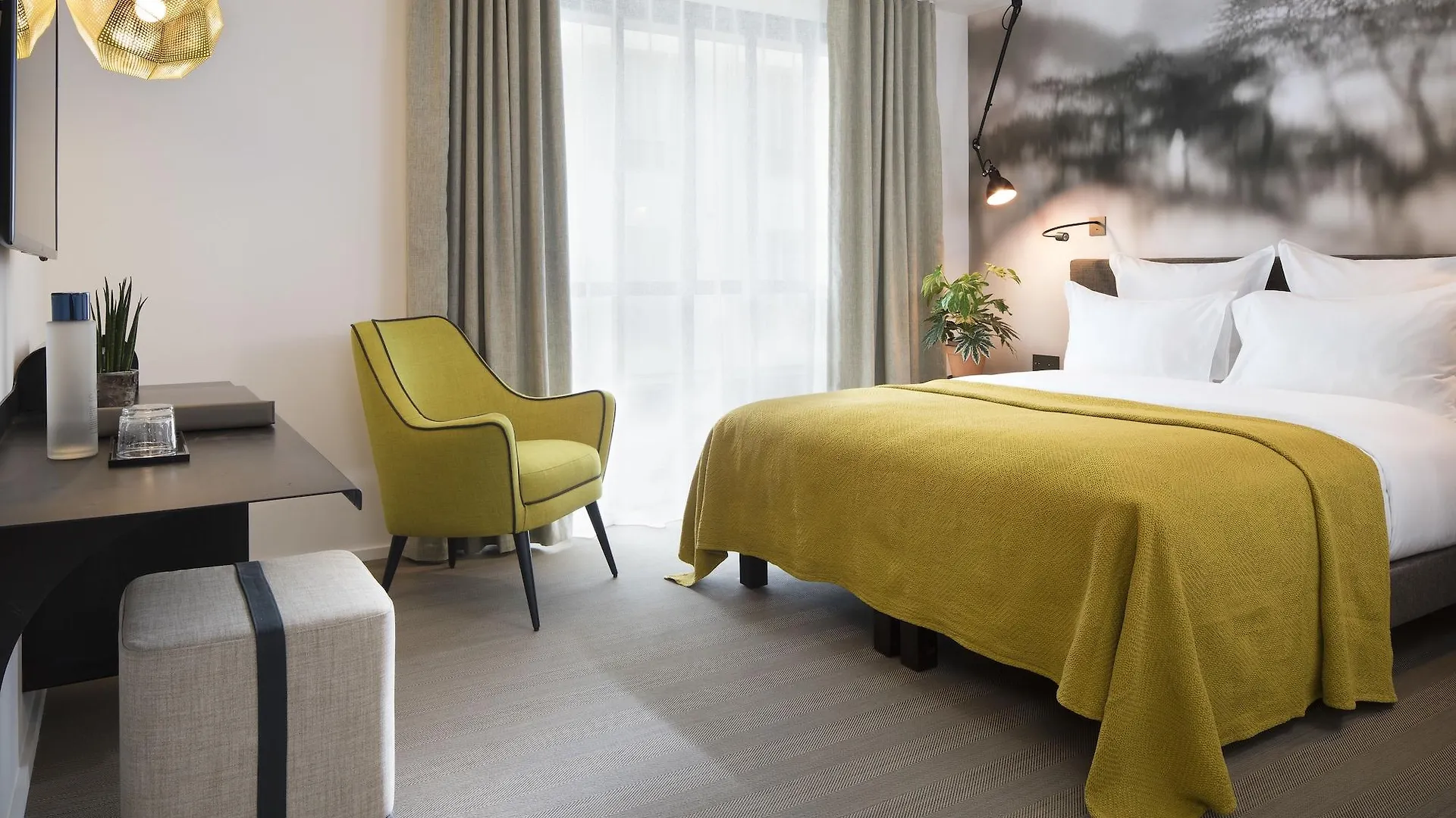 Les Deux Girafes Hotel